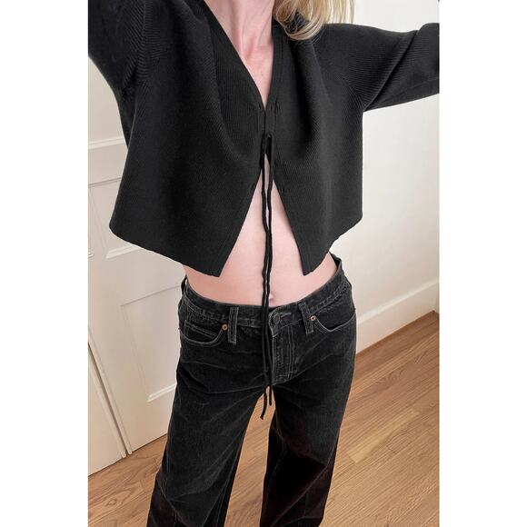 Oak & Fort Black Cropped Lace Up Cardigan Sweater Size Large NEW - Picture 1 of 11